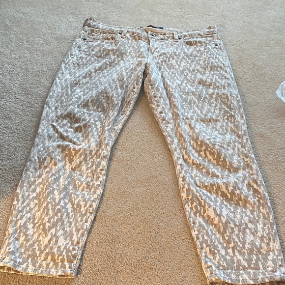 Lucky Brand Pants - Lucky brand Sofia capris size 8/29